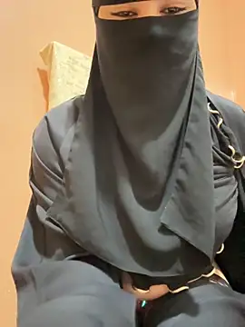 Snapshot of _Laiali_ chatting on 20, 11, 2025 Laiali online show from 20, 11, 2025