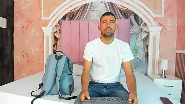 Snapshot of magnus_serket chatting on 7, 1, 2026 magnus serket online show from 7, 1, 2026