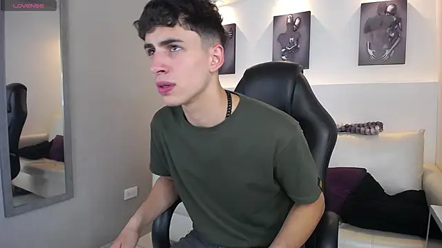 AdrianRinaldi online show from 24, 9, 2025