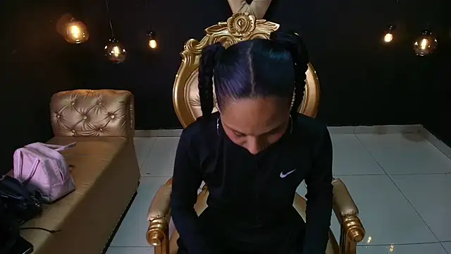 Sweettpleasure online show from 5, 7, 2026