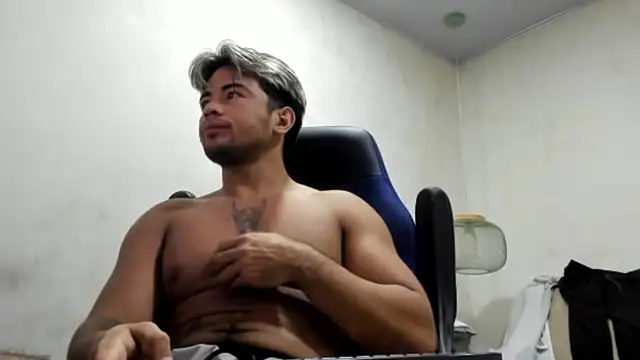 Snapshot of Bellion_grant chatting on 18, 11, 2025 Bellion grant online show from 18, 11, 2025