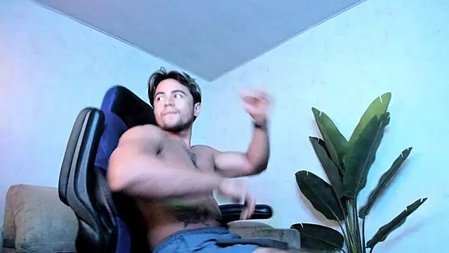 Snapshot of Bellion_grant chatting on 29, 11, 2025 Bellion grant online show from 29, 11, 2025