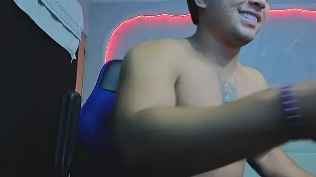 Snapshot of Bellion_grant chatting on 14, 2, 2026 Bellion grant online show from 14, 2, 2026