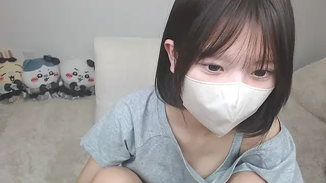 Snapshot of yuna_rin chatting on 21, 12, 2025 yuna rin online show from 21, 12, 2025