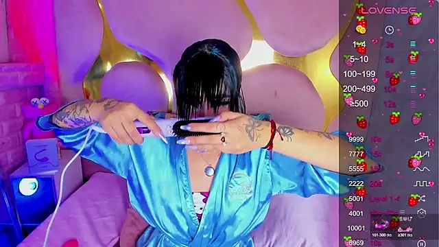 Niina Sissy online show from 23, 2, 2026