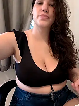 Snapshot of Mellhots2 chatting on 11, 9, 2025 Mellhots2 online show from 11, 9, 2025