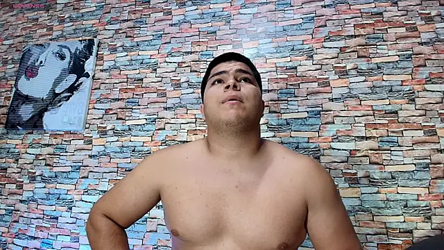 naomi campbel  online show from 22, 4, 2026