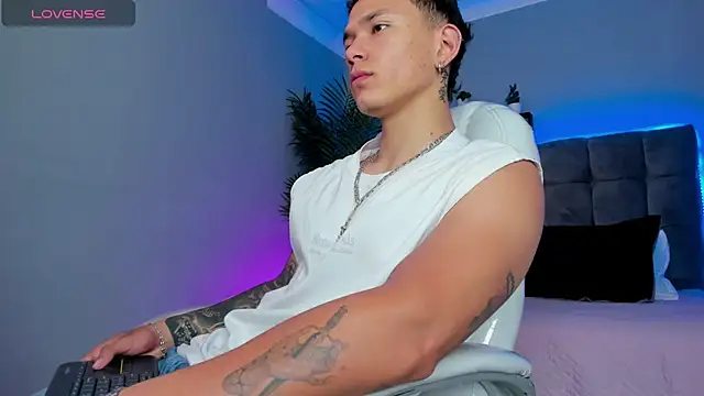 Thomas moon online show from 26, 4, 2026