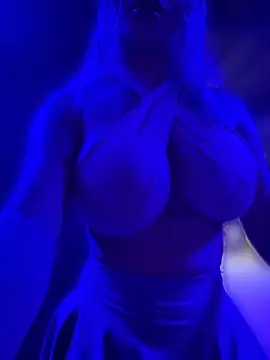 YouCandiSumisa online show from 17, 4, 2026