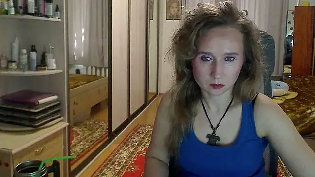 ClassyInna online show from 10, 9, 2025