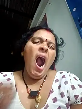 Hot komal1 online show from 4, 5, 2026