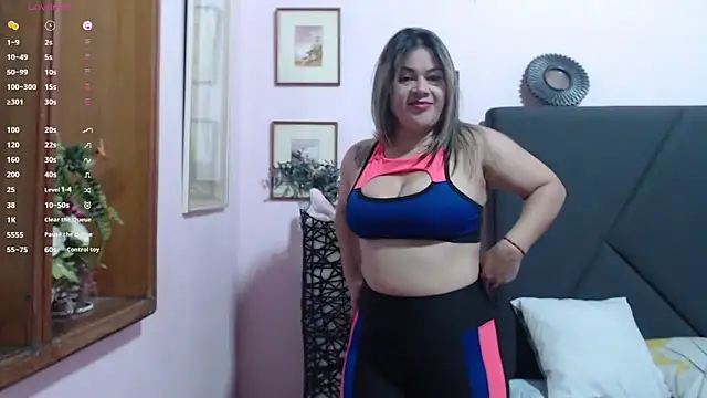 pamela echeverria online show from 29, 9, 2025