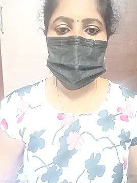 Snapshot of vasundhara26 chatting on 13, 9, 2025 vasundhara26 online show from 13, 9, 2025