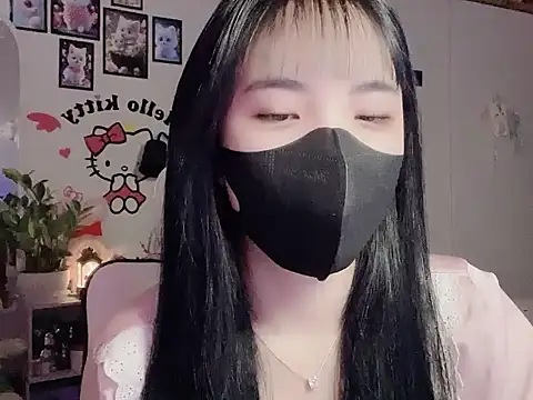 Snapshot of keelinnn19 chatting on 27, 11, 2025 keelinnn19 online show from 27, 11, 2025