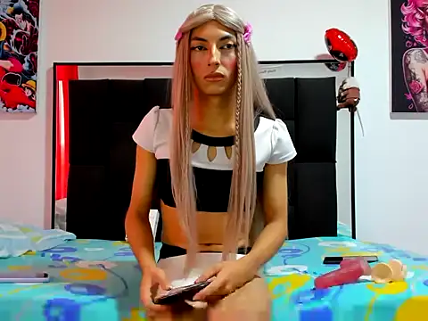 Snapshot of xamila_muaa chatting on 18, 2, 2026 xamila muaa online show from 18, 2, 2026