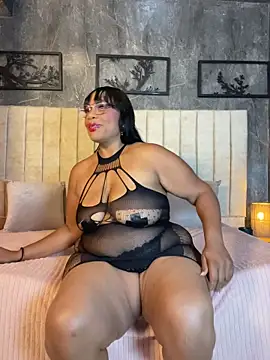 Snapshot of aranzzalatin chatting on 19, 1, 2026 aranzzalatin online show from 19, 1, 2026