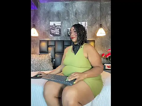 Snapshot of aranzzalatin chatting on 1, 3, 2026 aranzzalatin online show from 1, 3, 2026