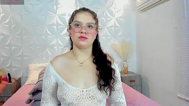 salem cute online show from 31, 3, 2026