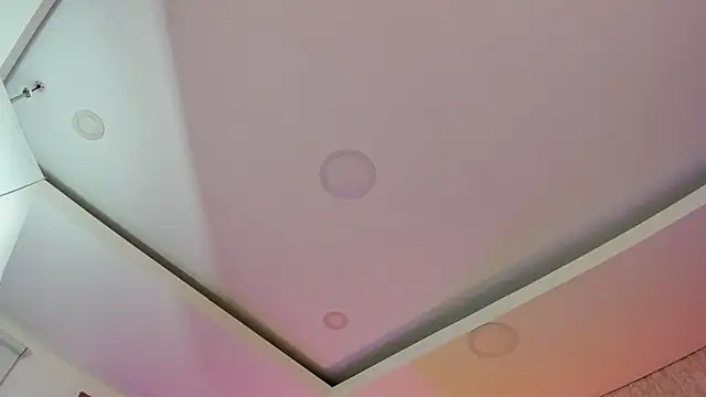 Viollet xoxo online show from 16, 2, 2026