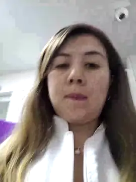 Sophie del Castillo online show from 25, 10, 2025