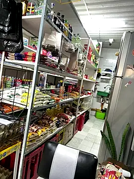 kymberly-reyes11 online show from 6, 10, 2025