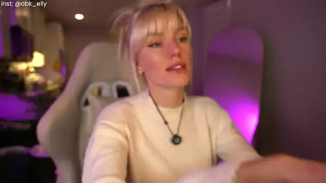 Snapshot of Ohbabykelly chatting on 20, 11, 2025 Ohbabykelly online show from 20, 11, 2025