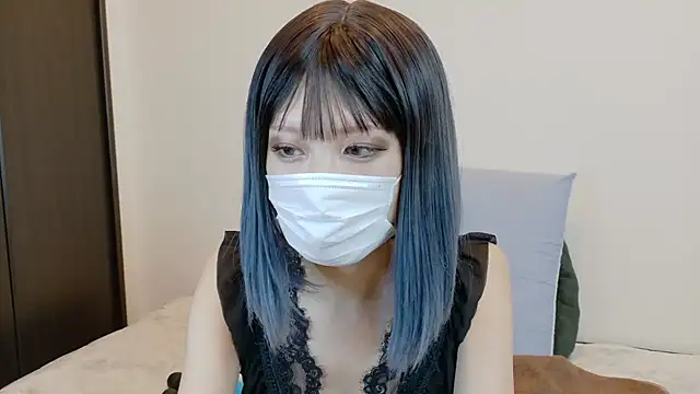 sarina at online show from 17, 11, 2025