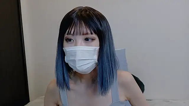 sarina at online show from 27, 4, 2026