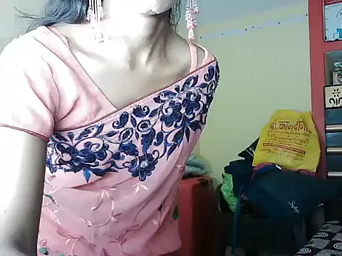 ROSE GOLDE online show from 5, 10, 2025