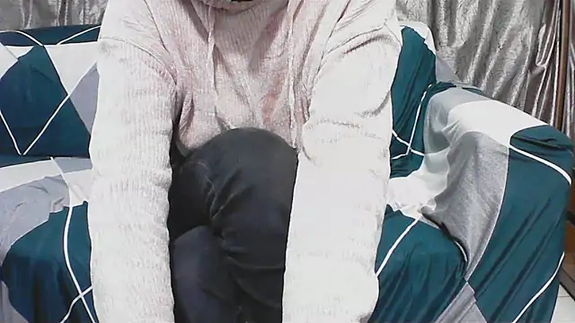 Snapshot of horny__couple_ chatting on 6, 1, 2026 horny couple online show from 6, 1, 2026