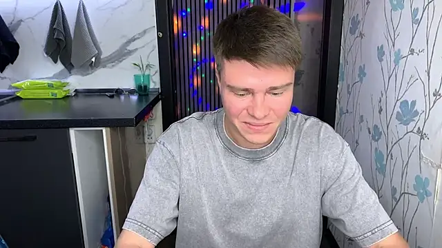 holy eggs 02 online show from 10, 9, 2025