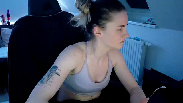 Melly4You online show from 21, 4, 2026