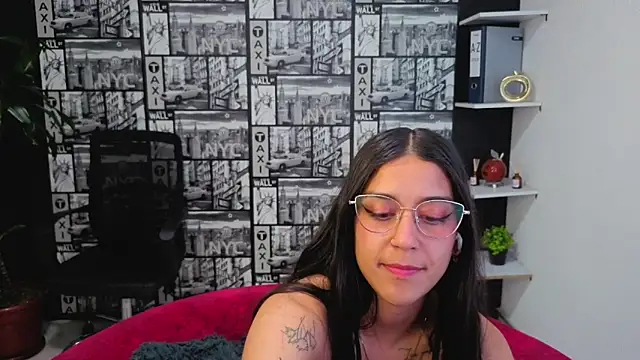 DanielaMonroe online show from 14, 6, 2026