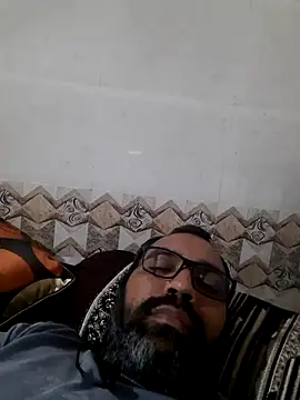 Hot-boy077 online show from 28, 9, 2025