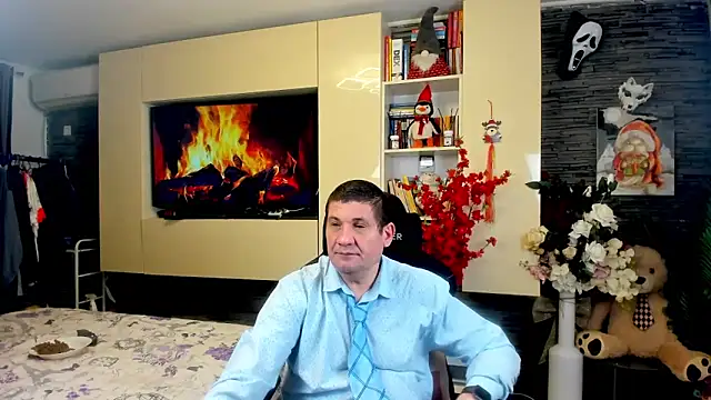 SpartacusDaddy48 online show from 27, 3, 2026