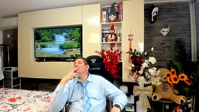 SpartacusDaddy48 online show from 25, 4, 2026