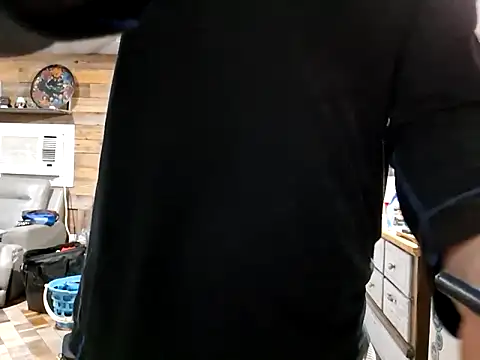 Snapshot of Billysch@xh chatting on 4, 12, 2025 Billyschxh online show from 4, 12, 2025