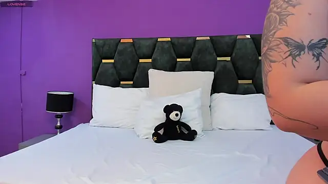 Abby-campbel online show from 13, 4, 2026