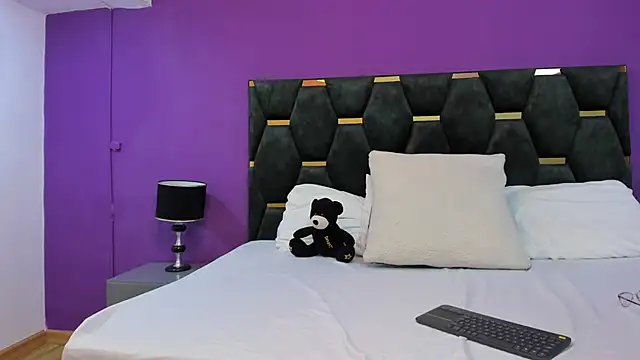 Abby-campbel online show from 20, 4, 2026