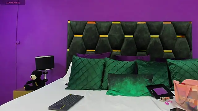 Abby-campbel online show from 26, 4, 2026