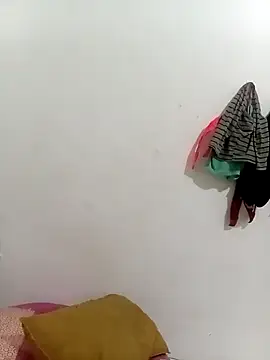 flavinhasensual online show from 27, 4, 2026