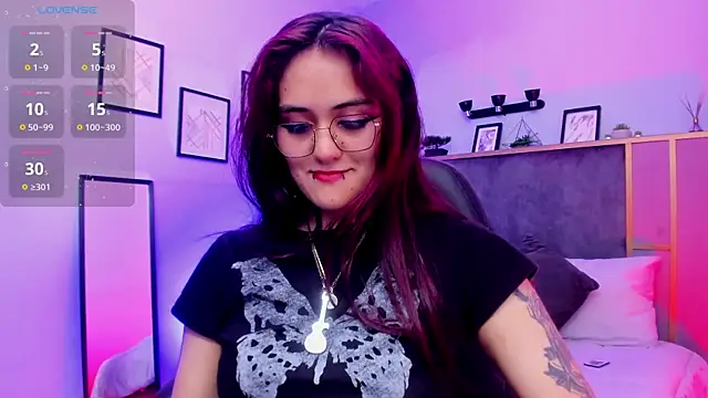 Snapshot of Azurra_amatto2 chatting on 13, 7, 2026 Azurra amatto2 online show from 13, 7, 2026