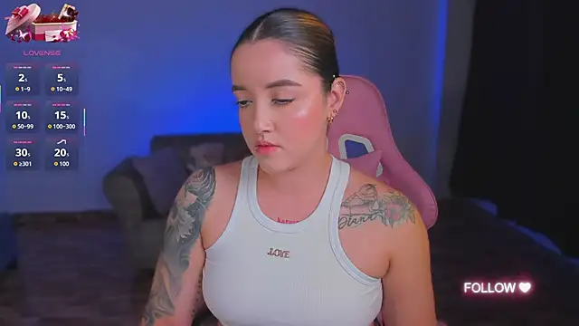 lunaarose online show from 17, 9, 2025