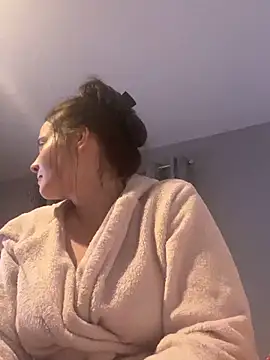 Snapshot of LollyLove_ chatting on 5, 2, 2026 LollyLove online show from 5, 2, 2026