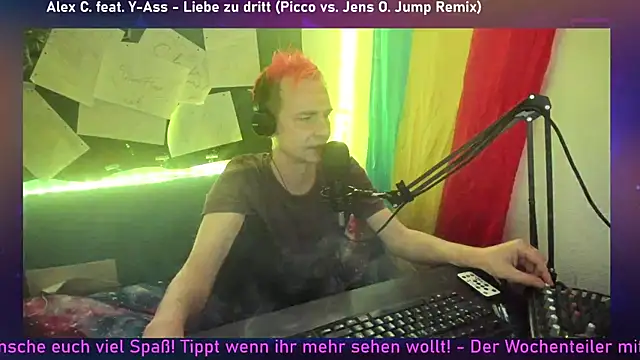 Snapshot of DaveLindau chatting on 7, 1, 2026 DaveLindau online show from 7, 1, 2026