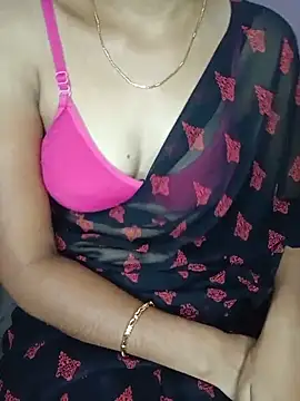 Snapshot of Nidhi_lovely chatting on 25, 5, 2026 Nidhi lovely online show from 25, 5, 2026
