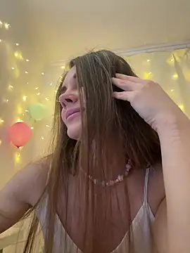 LucieMack online show from 14, 2, 2026