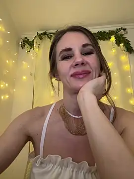 LucieMack online show from 20, 4, 2026