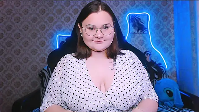 Snapshot of InLoveWithLife26 chatting on 4, 10, 2025 InLoveWithLife26 online show from 4, 10, 2025