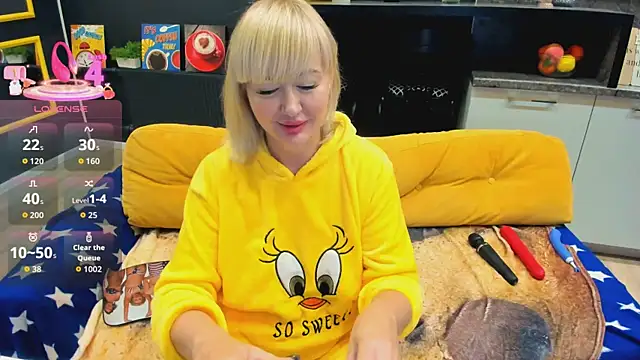 FlirtyMary online show from 24, 9, 2025